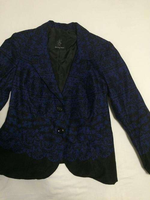 DONNA CLAIRE LADIES BLAZER JACKET - ROYAL BLUE AND BLACK PRINT - SIZE 18 - MINT CONDITION