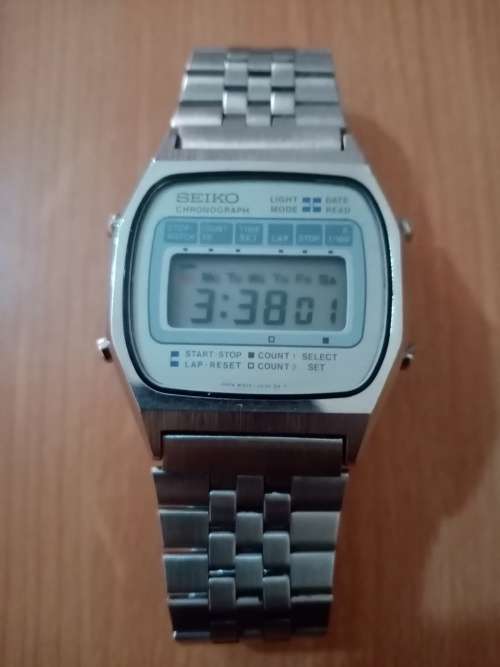 Vintage Seiko m929-5030 digital watch a rare collectable watch