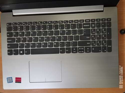 Lenovo IdeaPad 320-15IKB - 15.6` - Core i5 8250U - 8 GB RAM - 1 TB HDD