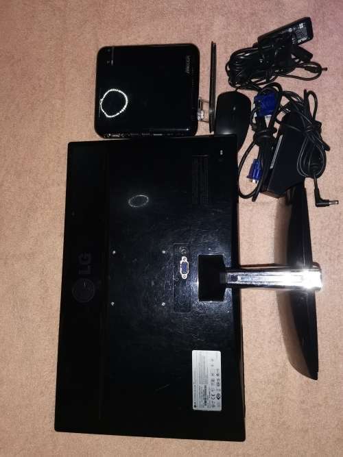 Mecer Mini Complete PC and Monitor