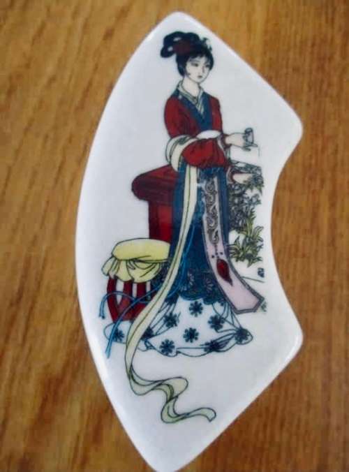 Very rare vintage porcelain circle of crescent trinket boxes