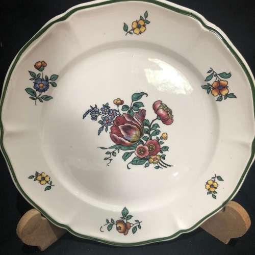 Villeroyand Boch cake plates(PORC889)