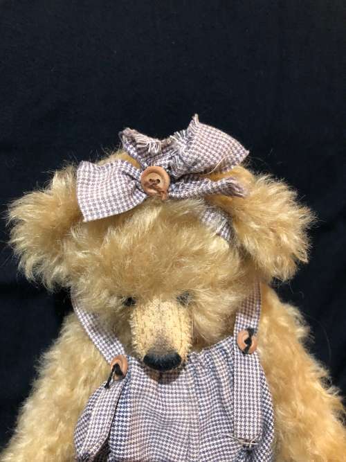 Buckle Bear