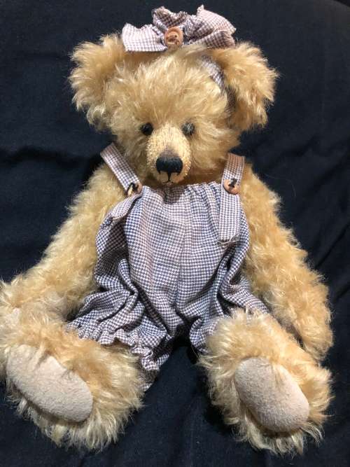 Buckle Bear