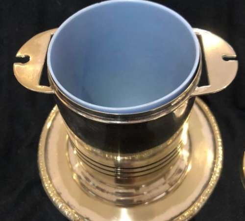 Tea caddy