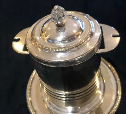 Tea caddy