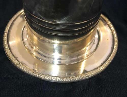 Tea caddy