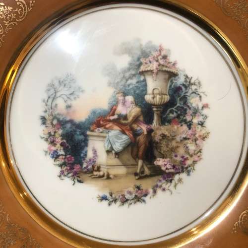 plate display romantic scene