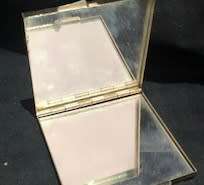 Compact mirror