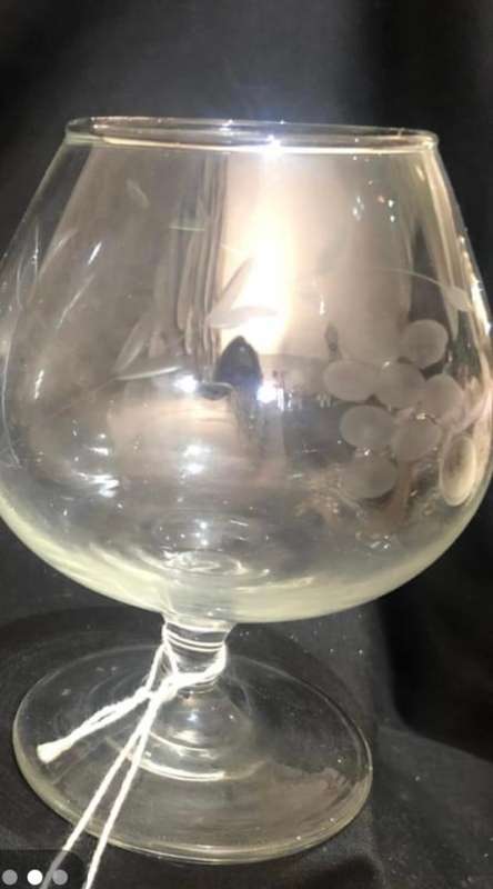 Glasses Grape etched cognac/brandy  set