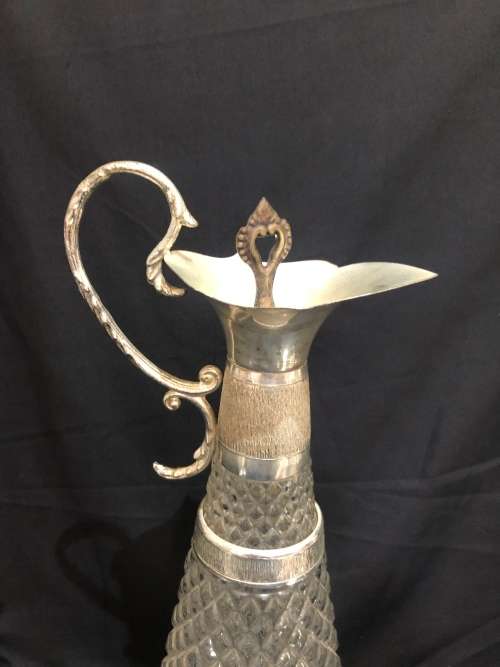 Claret jug