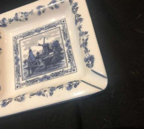 Bowl/ashtray Delft