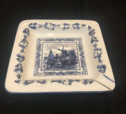 Bowl/ashtray Delft