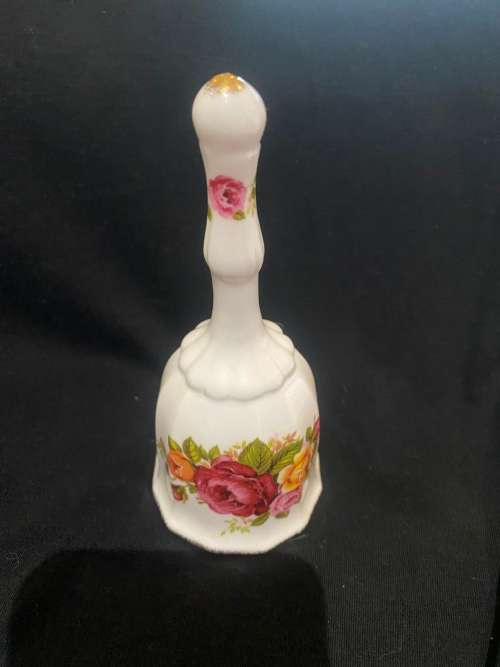 Bell Cottage Rose(B)