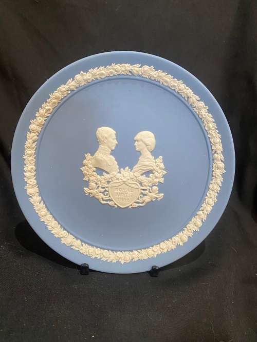 Plate Wedgwood Royal Birth(E)