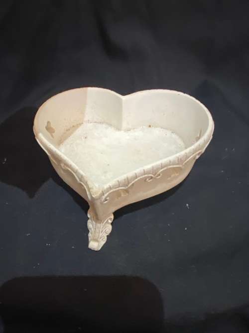 Jewellery/trinket holder