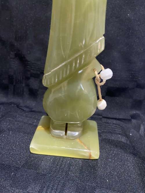 Figurine marble