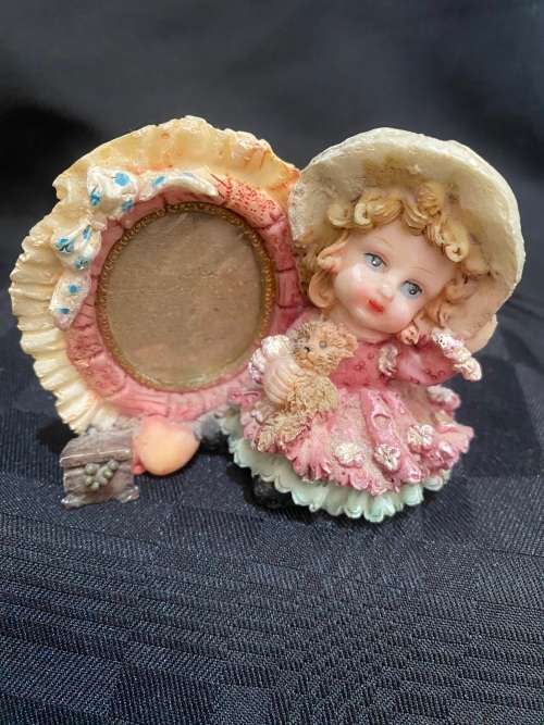 Ornament girl frame(D)