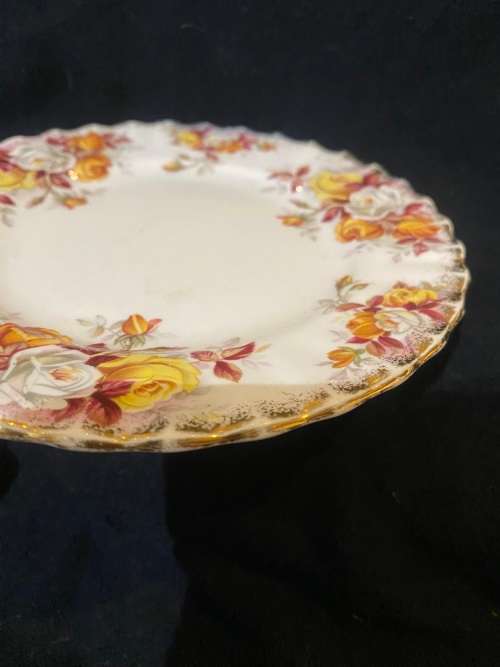 Cake/side plates Royal Albert Lenora