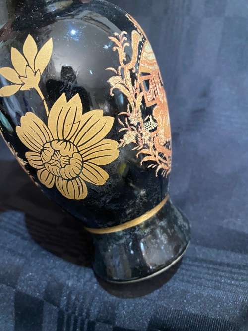 Vase Oriental