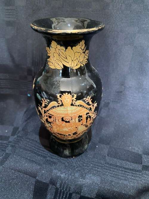 Vase Oriental