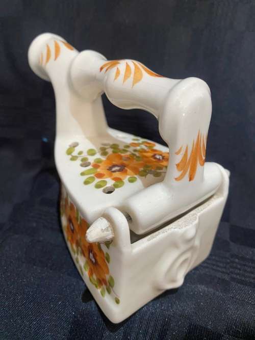 Ornament potpourri holder Italy