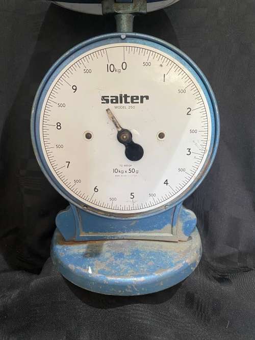 Scale kitchen ornamental only