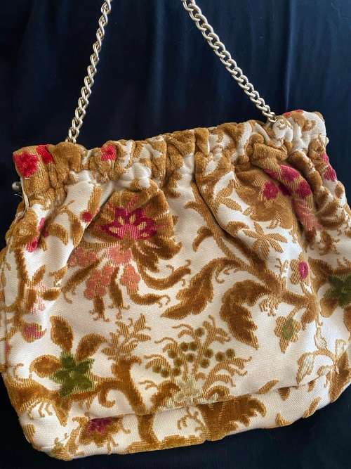 Handbag brocade vintage