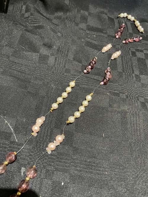 Necklace earrings