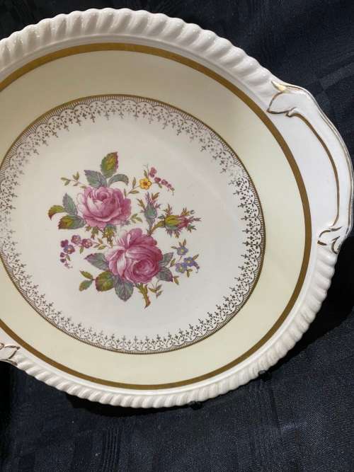 Platter cake Johnson old English