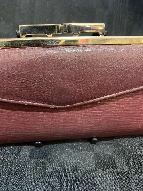 Purse/wallet leather vintage