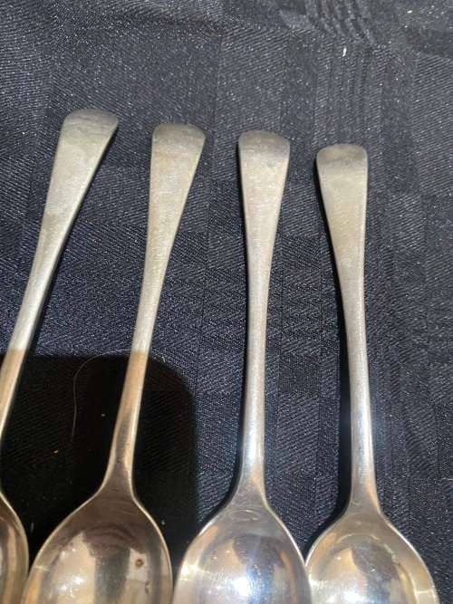 Teaspoons silver plated(E)