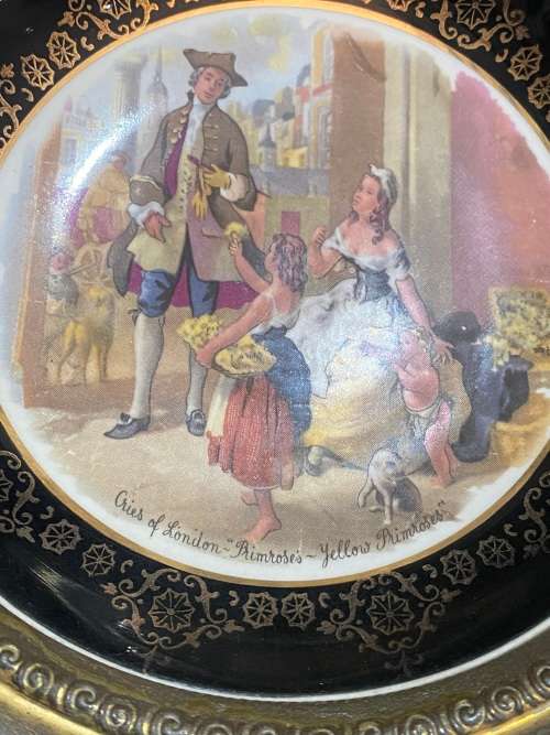 Plate wall hanging