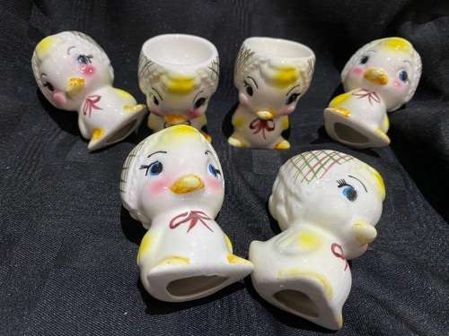 Egg cups set x6