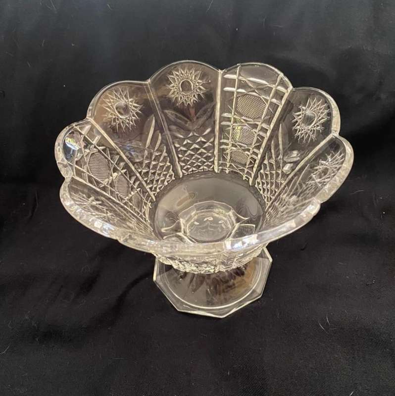 Bowl pressed glass
