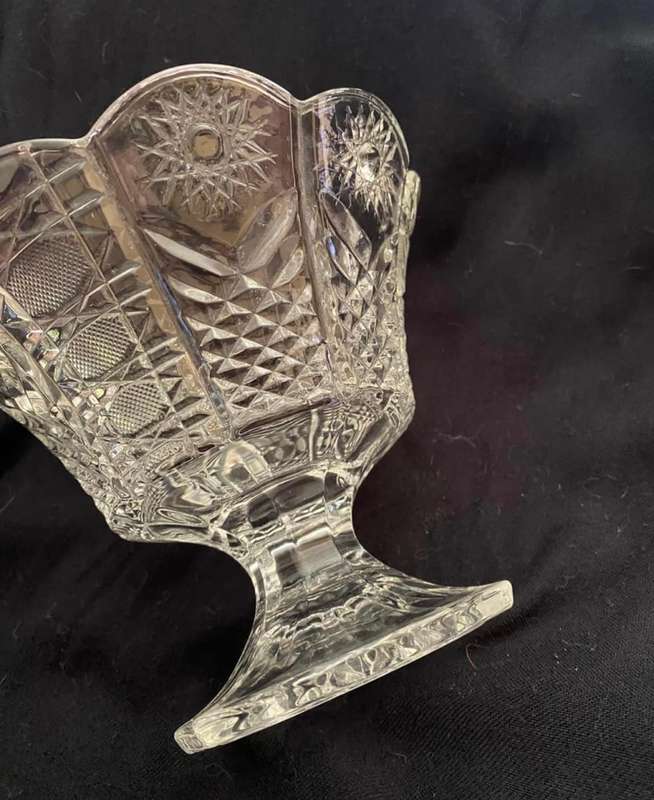 Bowl pressed glass