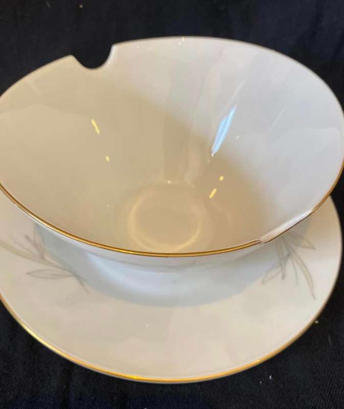 Gravy boat Bavarian each