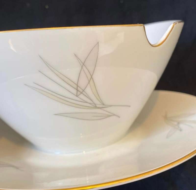 Gravy boat Bavarian each