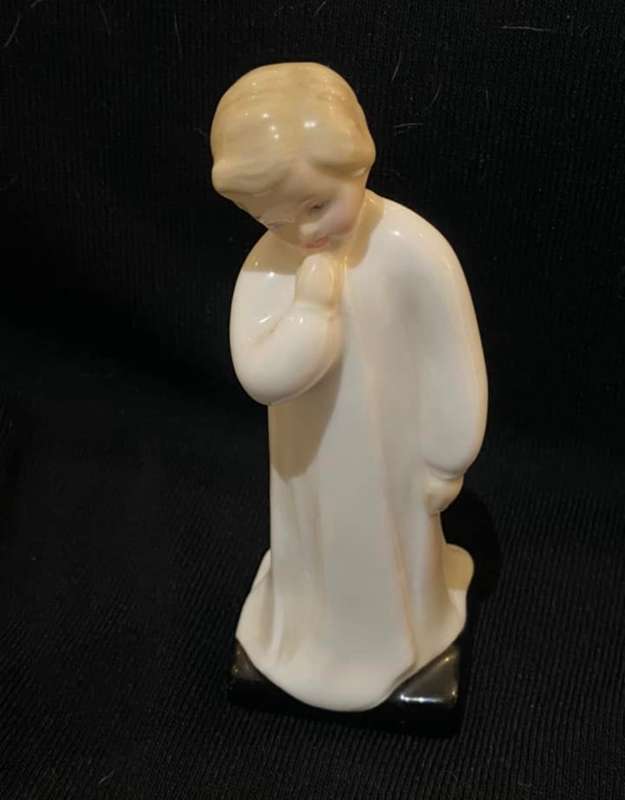 Figurine Royal Doulton Darling