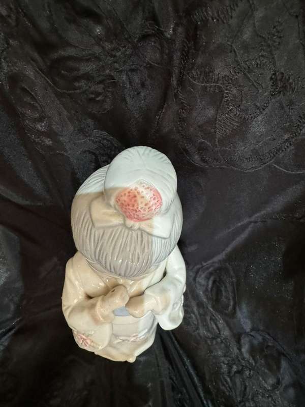 Ornament/Figurine Oriental