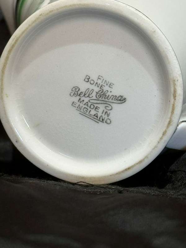 Creamer/milk jug  Bavarian