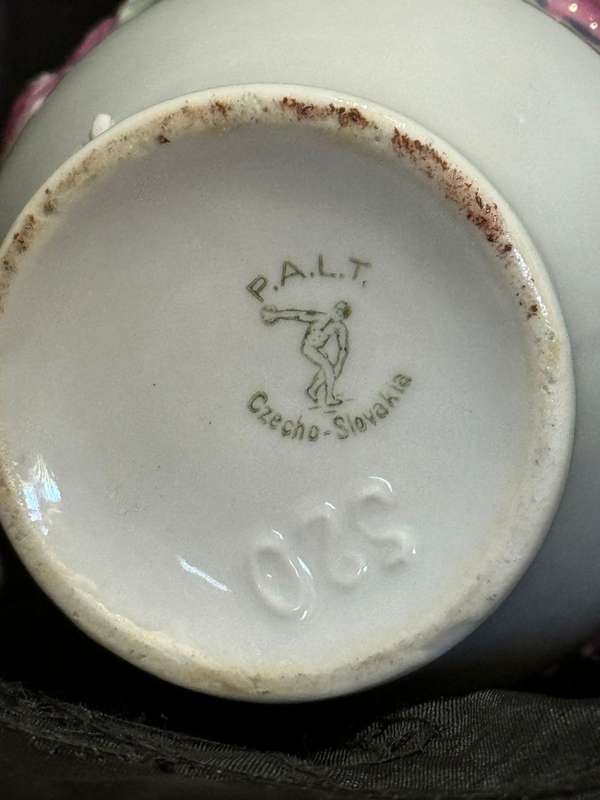 Creamer/milk jug Czechoslovakia