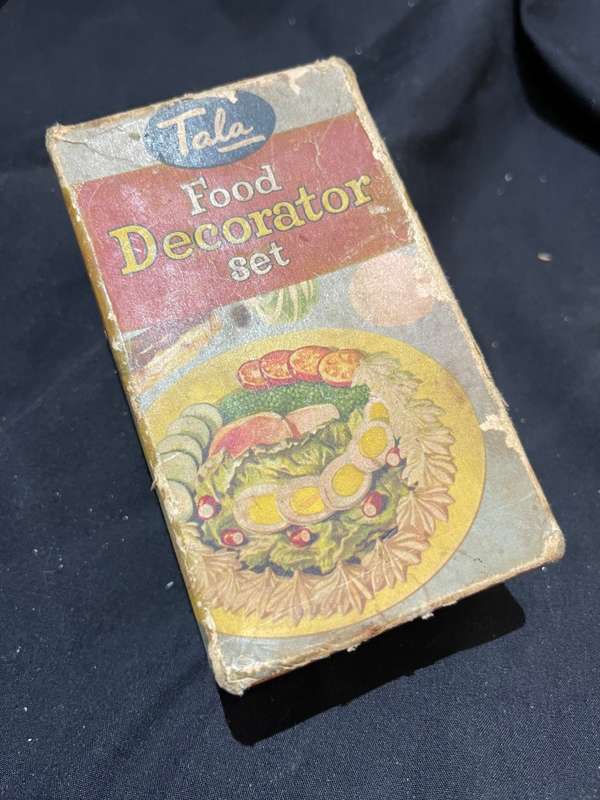 Cake icing set Tala vintage