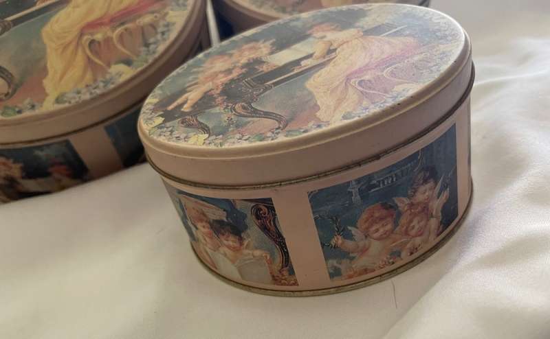 Tins decorative set x3 cherubs