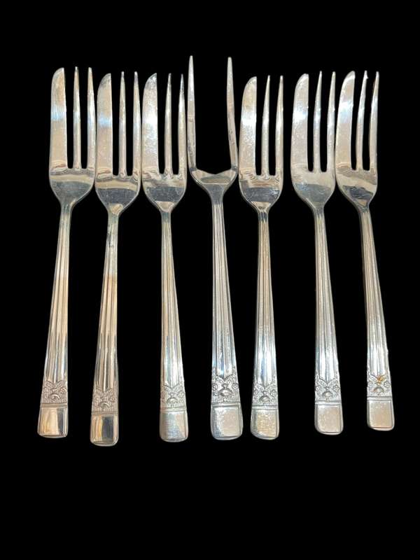 Cake forks(II)