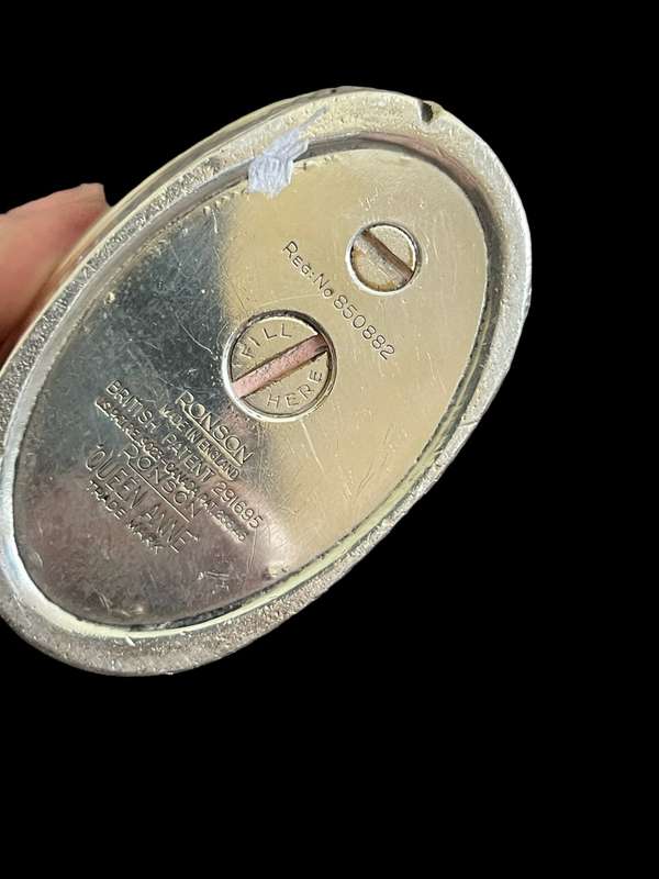 Lighter Ronsons table top lighter