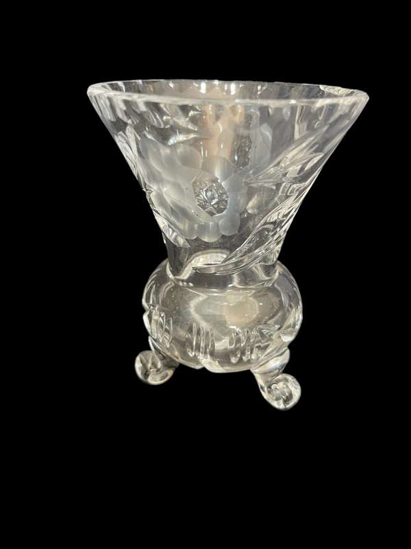 Vase rose cut snail footed