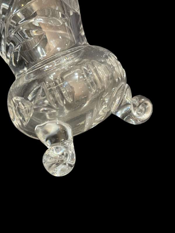 Vase rose cut snail footed