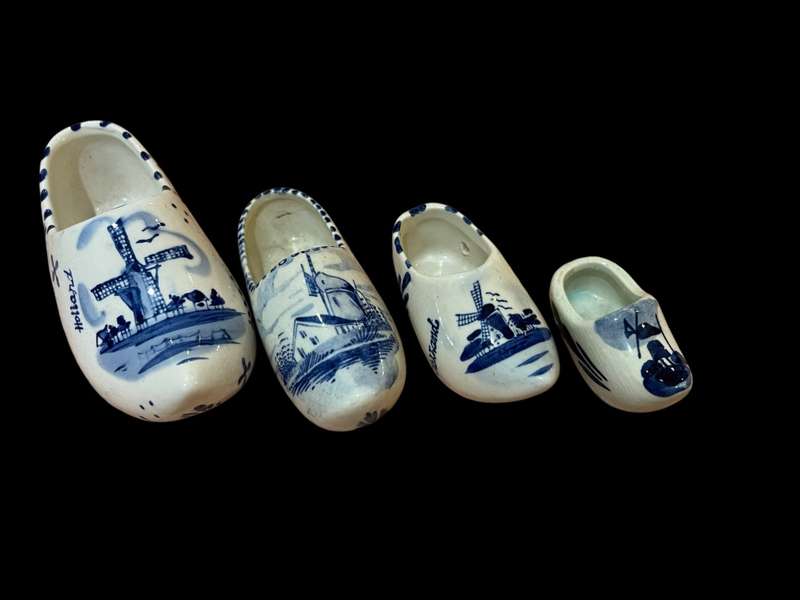 Clogs Dutch lot(2)