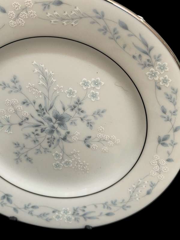Cake/side plates Noritake Carolyn